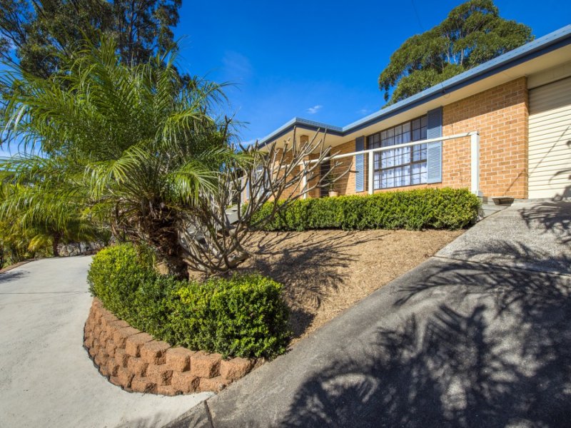 32 Safety Beach Drive, Safety Beach, NSW 2456