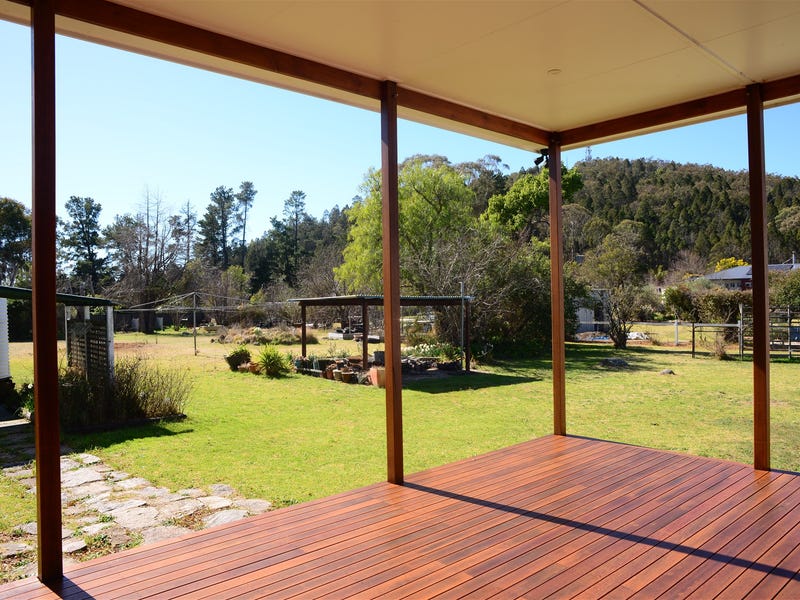 24 Lock Street, Stanthorpe, Qld 4380 House for Sale