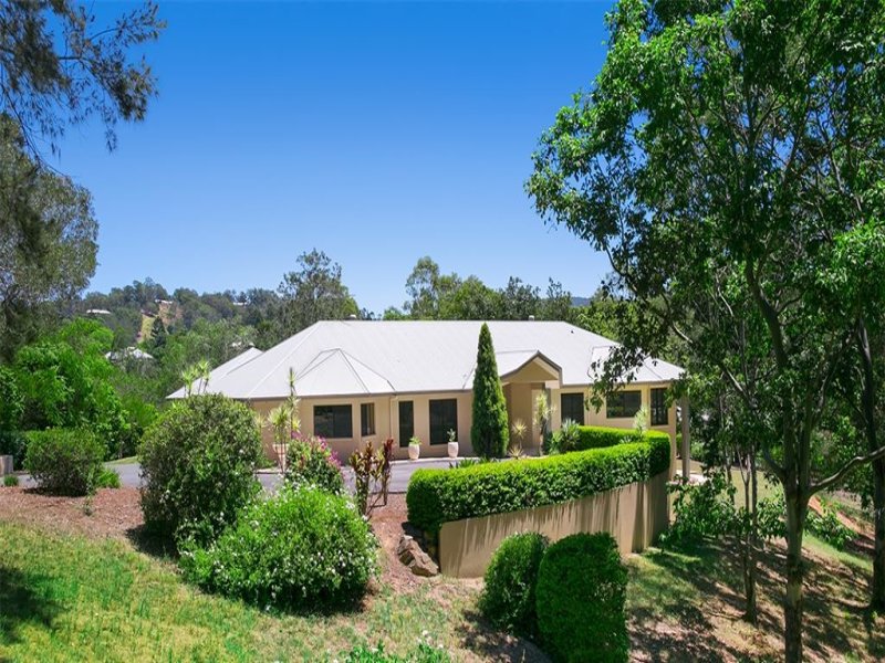 61 Airlie Road, Pullenvale, Qld 4069 Property Details