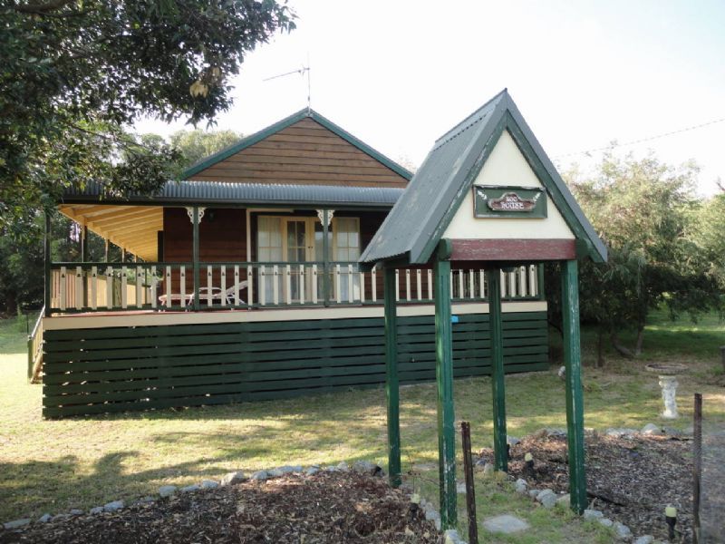 100 Mcindoe Avenue, Venus Bay, VIC 3956