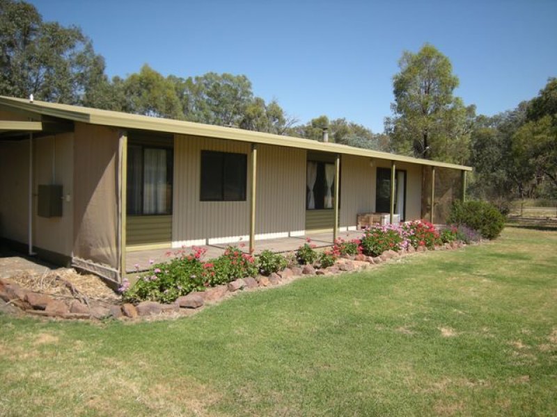 54 Coach Road, Gerogery, NSW 2642 Property Details