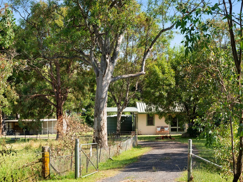 16 Kinsman Drive, Murrumbateman, NSW 2582