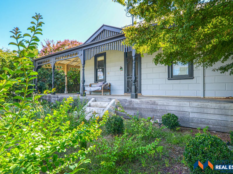51 Elgin Street, Myrtleford, Vic 3737 Property Details
