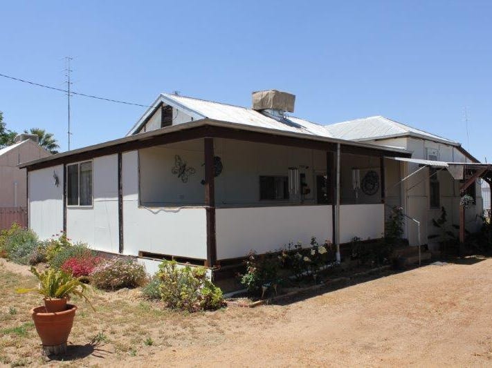 25 Dampier Street, Bruce Rock, WA 6418