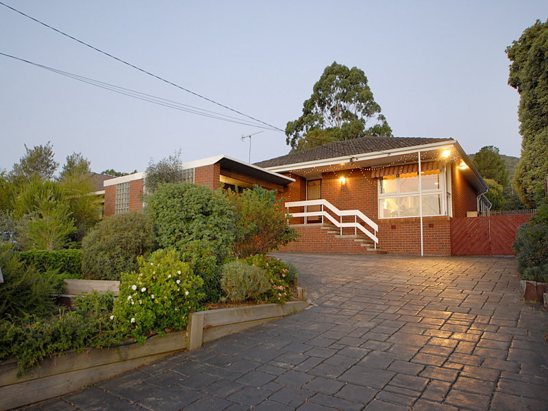 70 Daffodil Road, Boronia, VIC 3155
