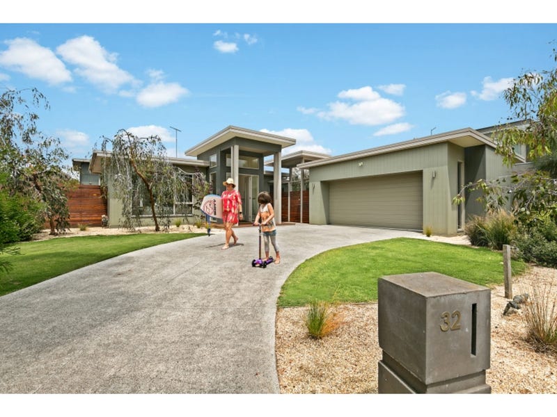 32 St Way, Torquay, Vic 3228 Property Details