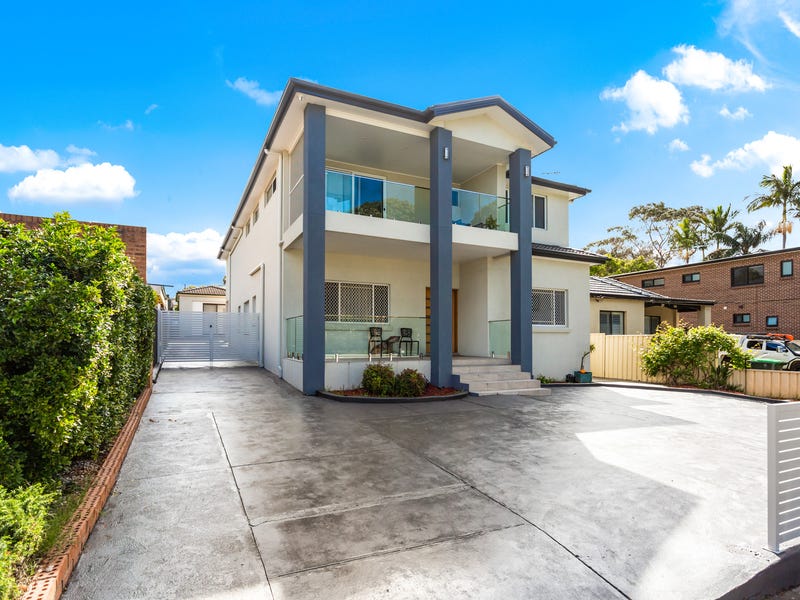 128 Maiden Street, Greenacre, NSW 2190 House for Sale