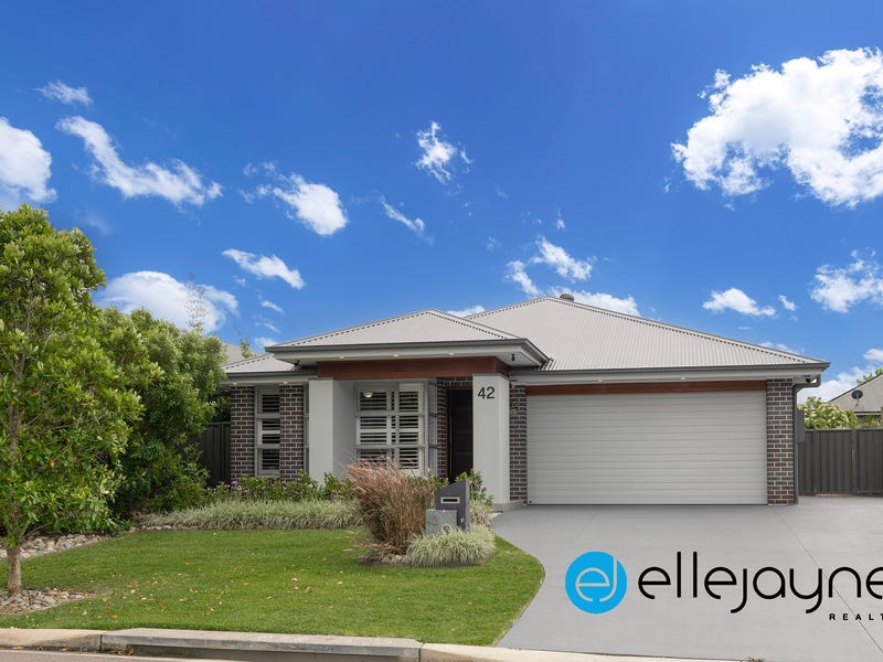 42 Carroll Circuit, Cooranbong, NSW 2265 House for Sale realestate