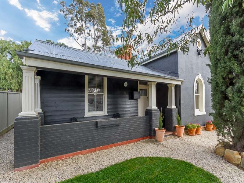 97 Thistle Street, Bendigo, Vic 3550 Property Details