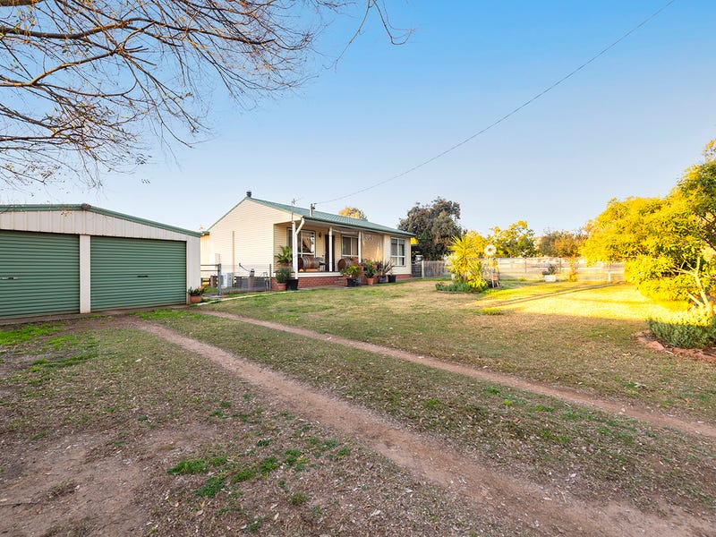 8 Roach Street, Parkville, NSW 2337 Property Details