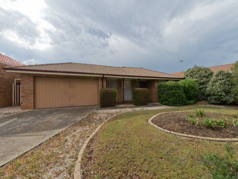 7 Hungerford Drive, Brookfield, Vic 3338 Property Details