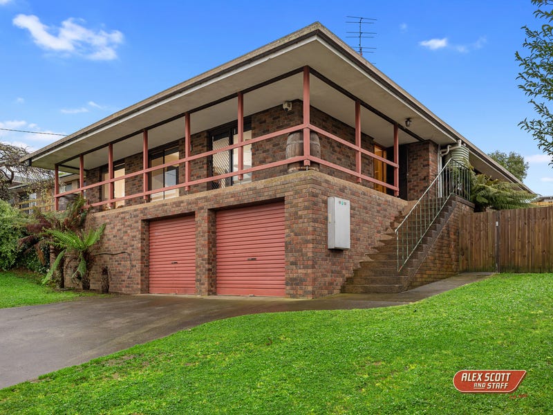 19 Lee Parade, Leongatha, Vic 3953 House for Sale