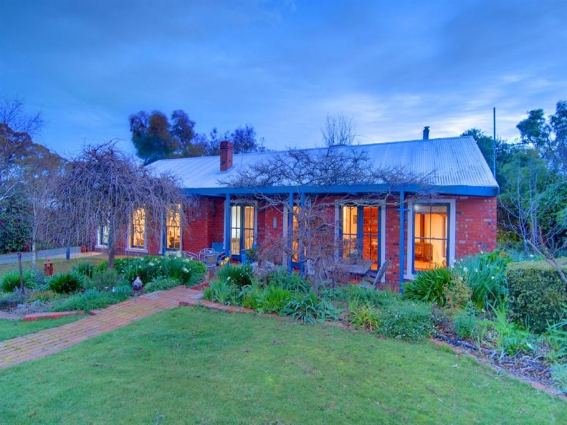 603 Simpson Street, Buninyong, Vic 3357 Property Details
