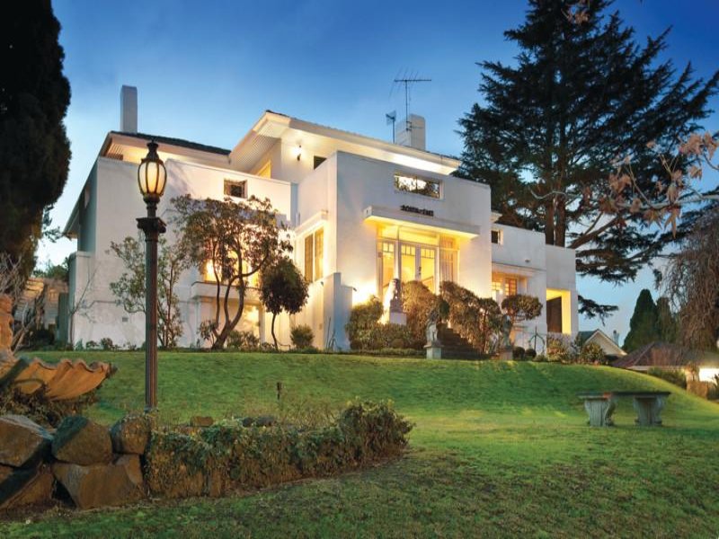 59 Studley Road, Ivanhoe, Vic 3079 Property Details