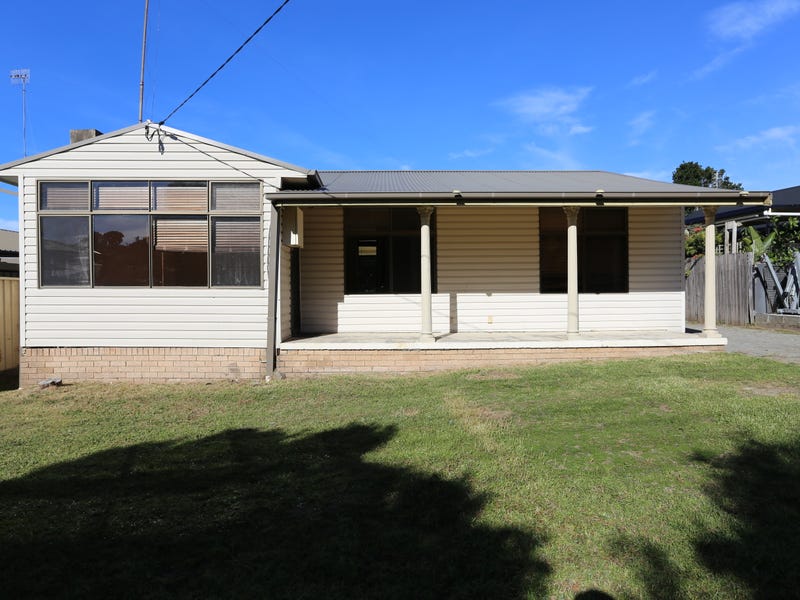 9 Thornbury Avenue, Unanderra, NSW 2526 - Property Details