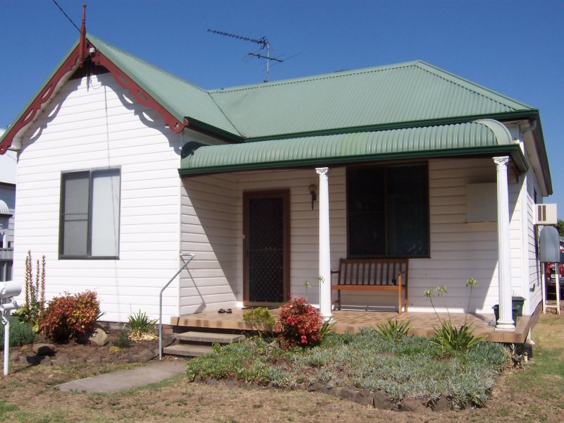 65 Bathurst Street, Singleton, NSW 2330