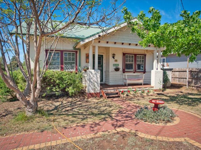 61 Dickson Street, Bacchus Marsh, VIC 3340