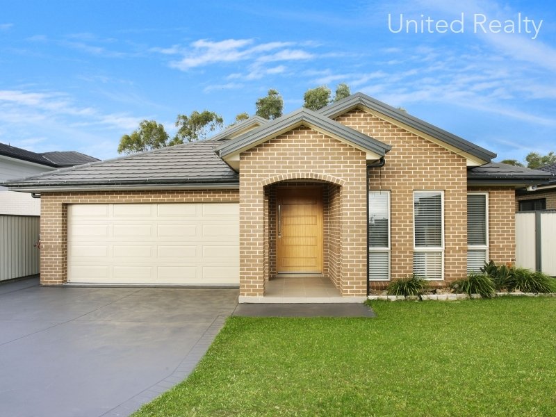 25 Fysh Avenue, Middleton Grange, NSW 2171