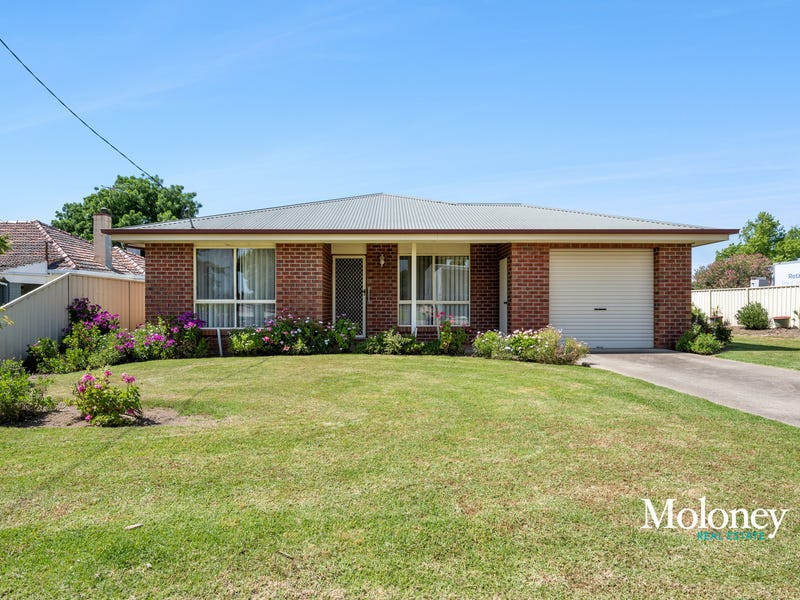 74 John Street, Corowa, NSW 2646 House for Sale