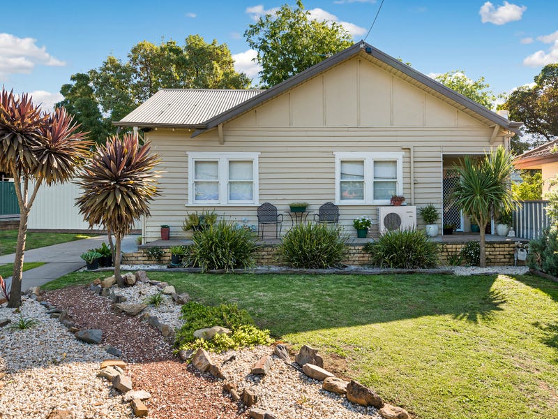 Houses for Sale in Quarry Hill, VIC 3550