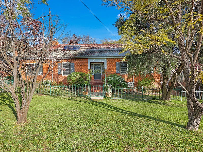 107 Fitzroy Street, Tamworth, NSW 2340 Property Details