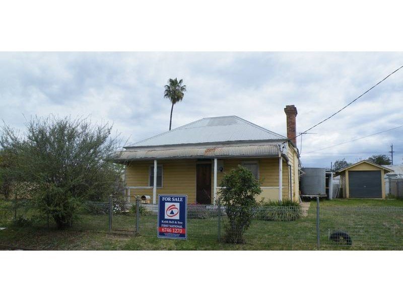 76 Church Avenue, Quirindi, NSW 2343