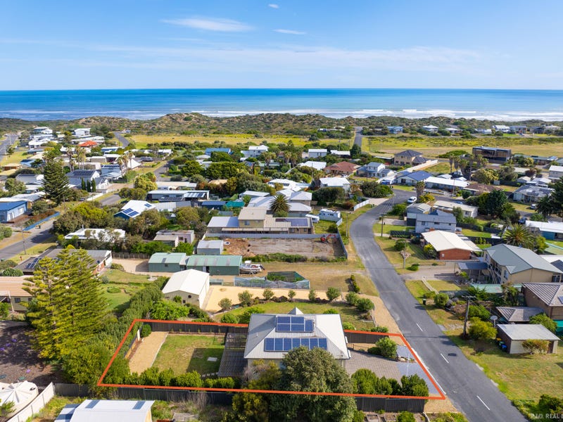 Real Estate & Property for Sale in Port Elliot, SA 5212 (+1 location