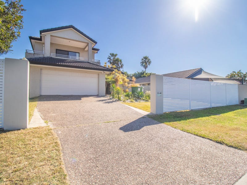 42 Sickle Avenue, Hope Island, QLD 4212