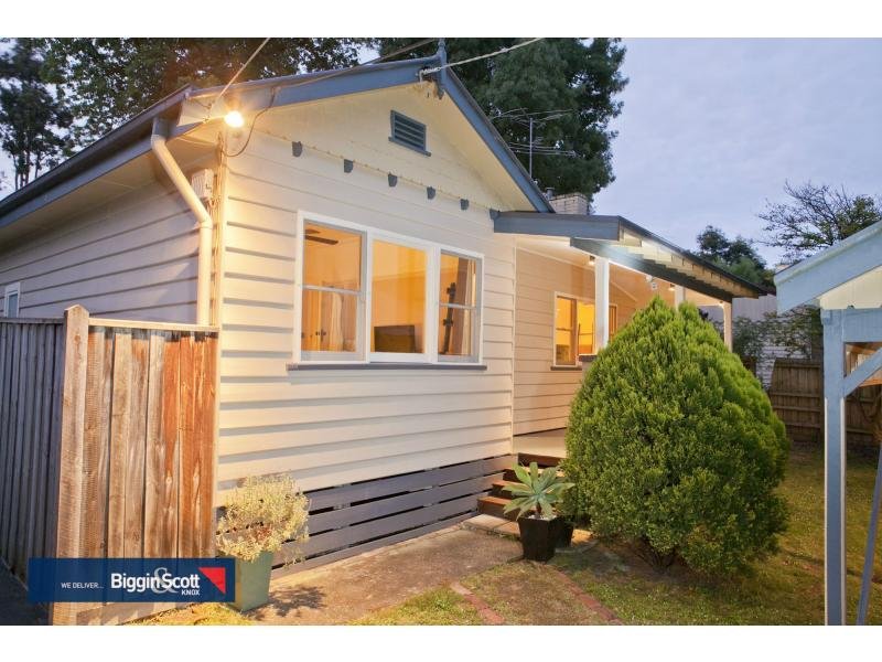 31 Norman Road, Croydon, Vic 3136 Property Details