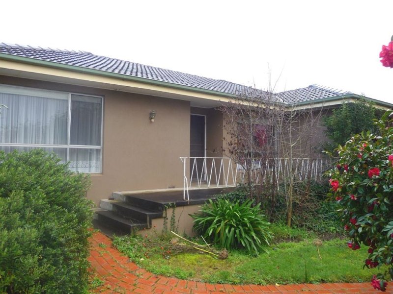 27 Princess Street, Warragul, Vic 3820 Property Details