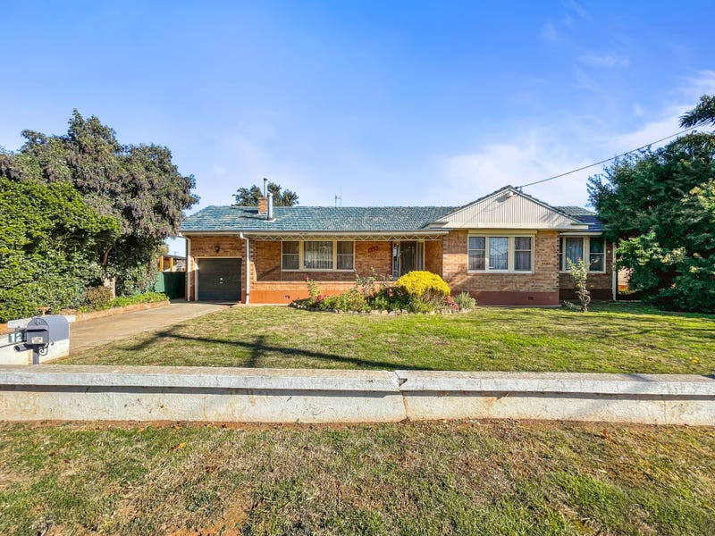 128 Farnell Street, Forbes, NSW 2871 Property Details