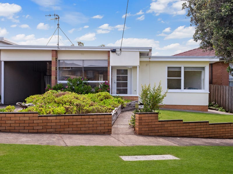 16 Gladstone Street, Warrnambool, Vic 3280 Property Details