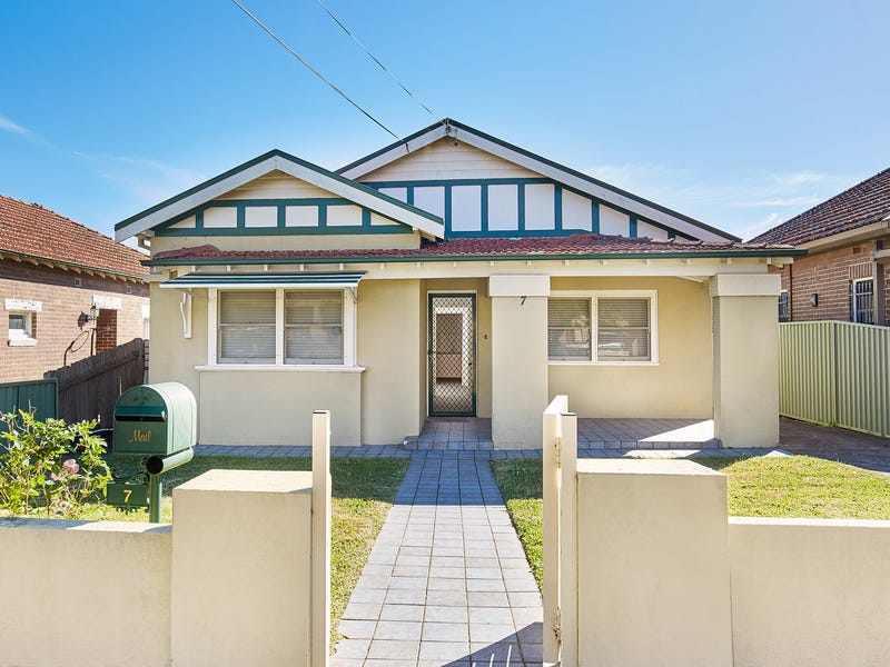 7 Fleet Avenue, Earlwood, NSW 2206