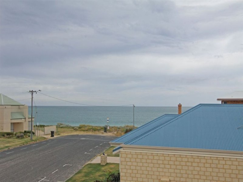 6 Barry Street, Mandurah, WA 6210 Property Details