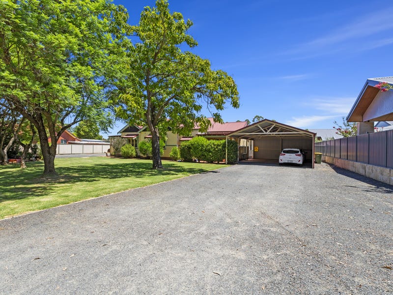 20 Herbert Road, Harvey, WA 6220
