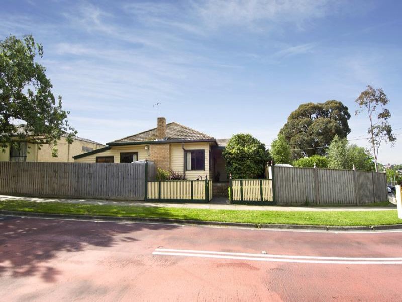 1 Drina Street, Strathmore, Vic 3041 Property Details