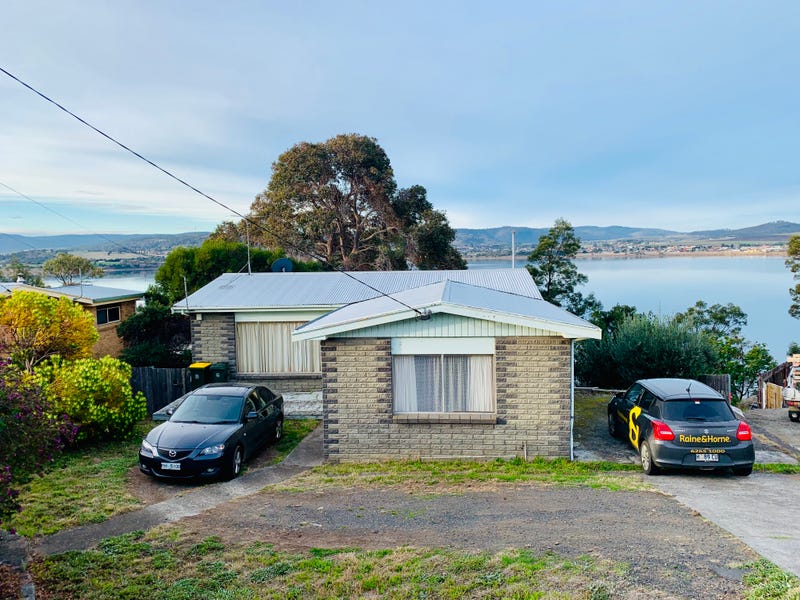 11 Esplanade, Midway Point, TAS 7171