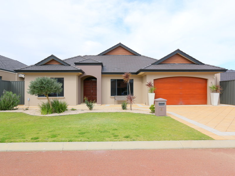 4 Carbine Way, Munster, WA 6166 Property Details