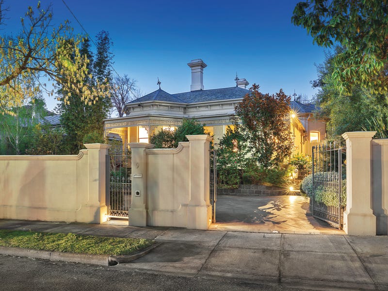 9 Woodside Cres, Toorak, VIC 3142