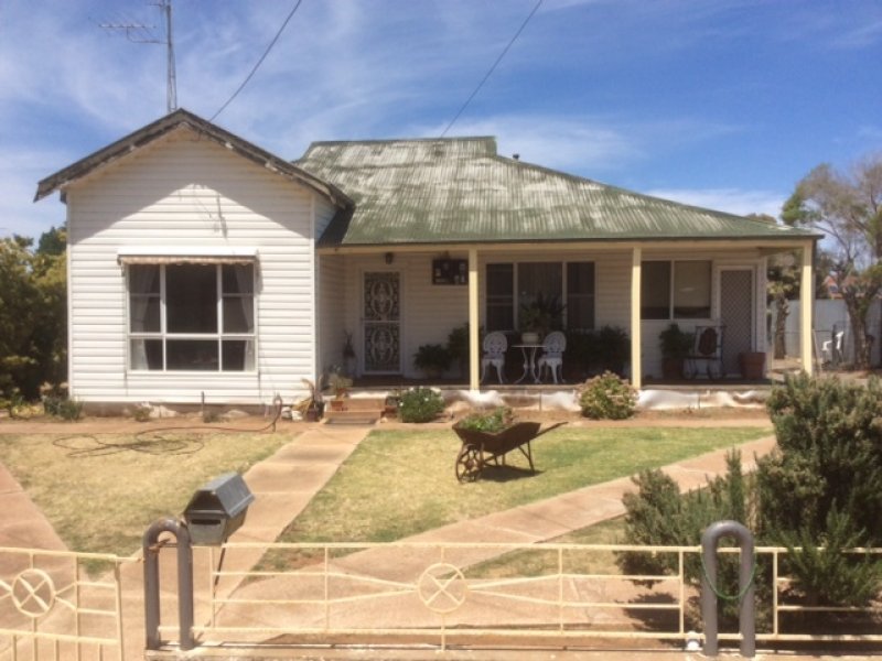 7 Short Street, Ganmain, NSW 2702