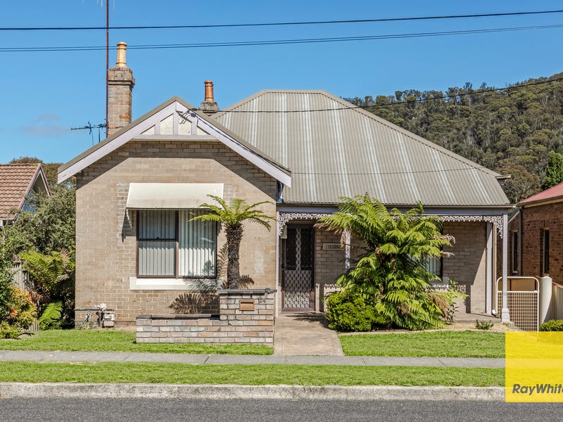 24 Sandford Avenue, Lithgow, NSW 2790 House for Sale