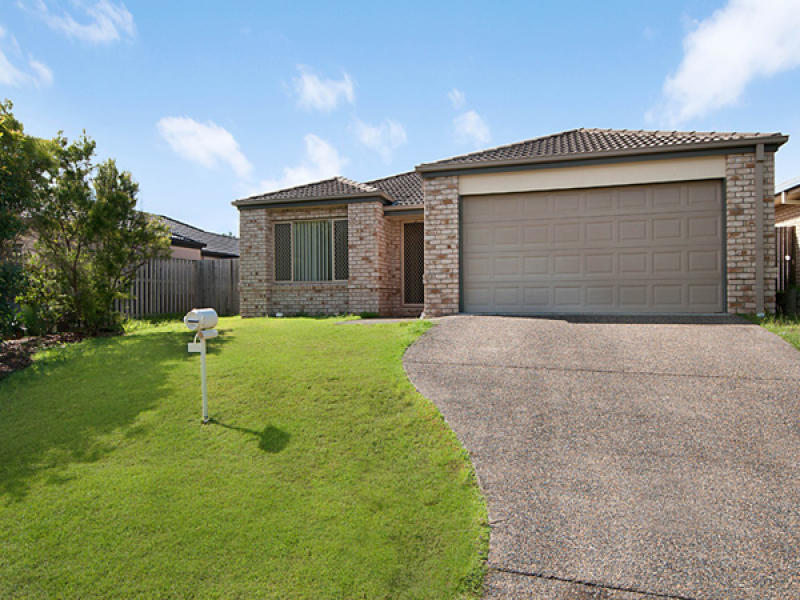 32 Murchison Street, Pacific Pines, QLD 4211