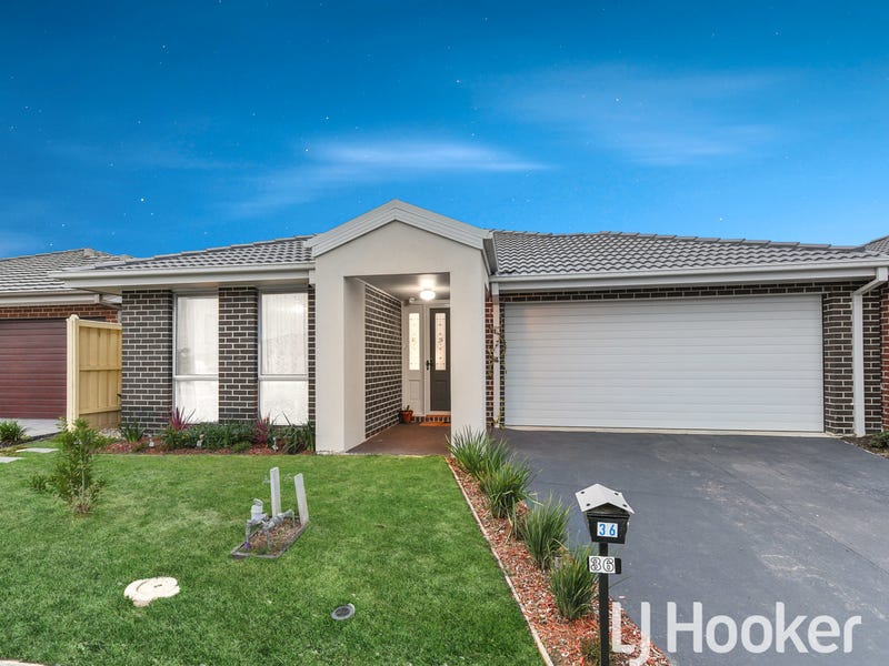 36 Copper Beech Road, Beaconsfield, Vic 3807 Property Details