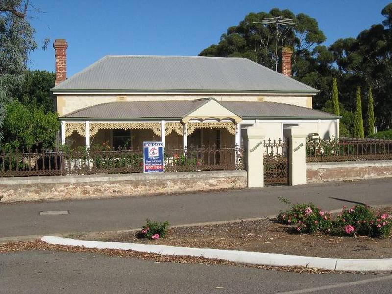 66 Robert Street, Maitland, SA 5573