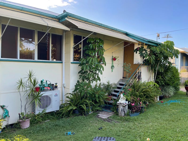 32 HERBERT STREET, Wandal, Qld 4700 Property Details