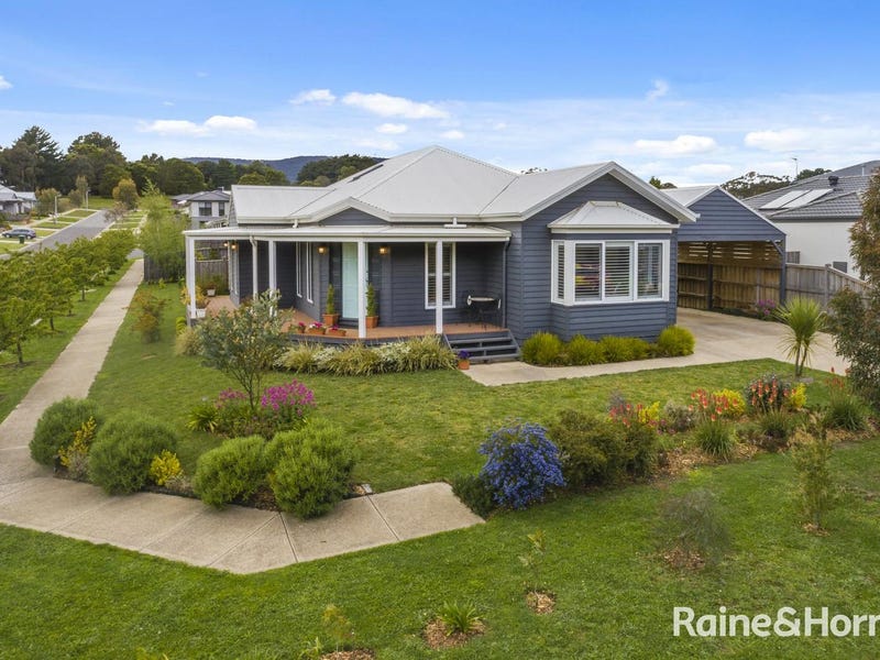 15 Washington Lane, Woodend, VIC 3442