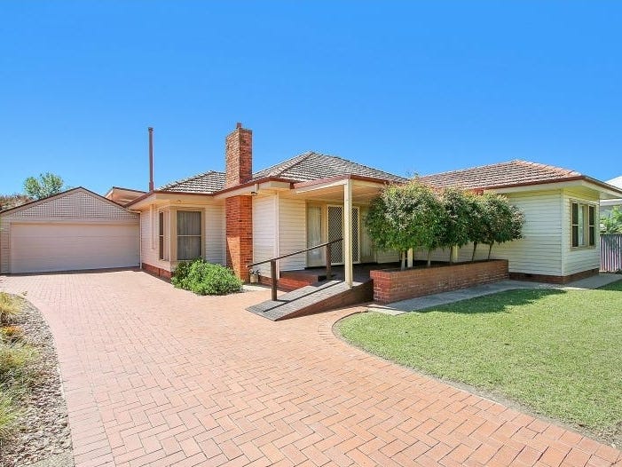 16 Thomas Mitchell Drive, Wodonga, VIC 3690