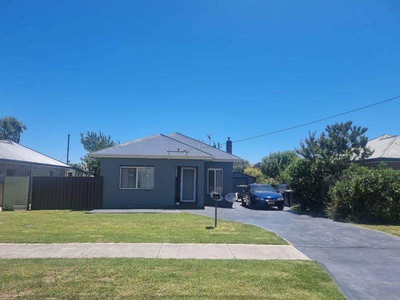 18 Wheatley Avenue, Goulburn, NSW 2580