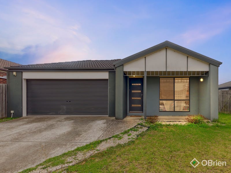 4 Currawong Crescent, Pakenham, Vic 3810 House for Sale realestate