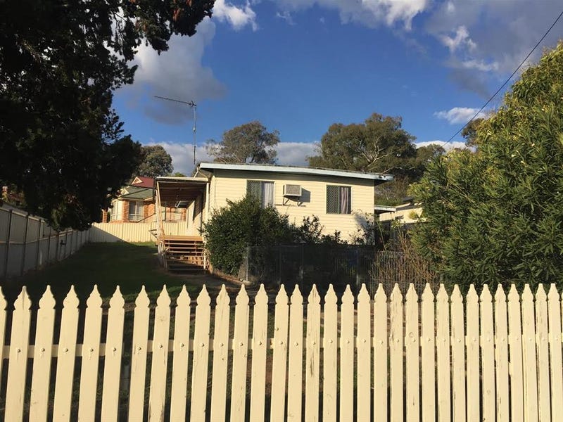 7 Booral Avenue Tumut NSW 2720 House for Sale 125237414 realestate